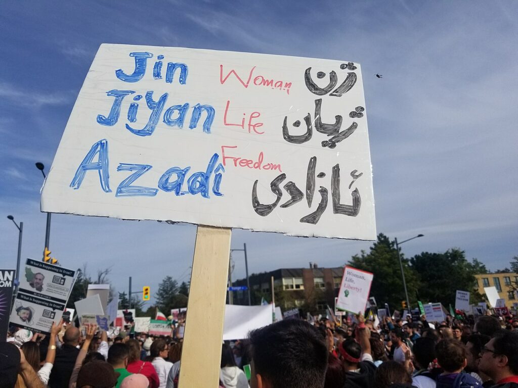 Jin Jiyan Azadî Revolution Im Iran Ein Faktenüberblick Kohero Magazin 4090